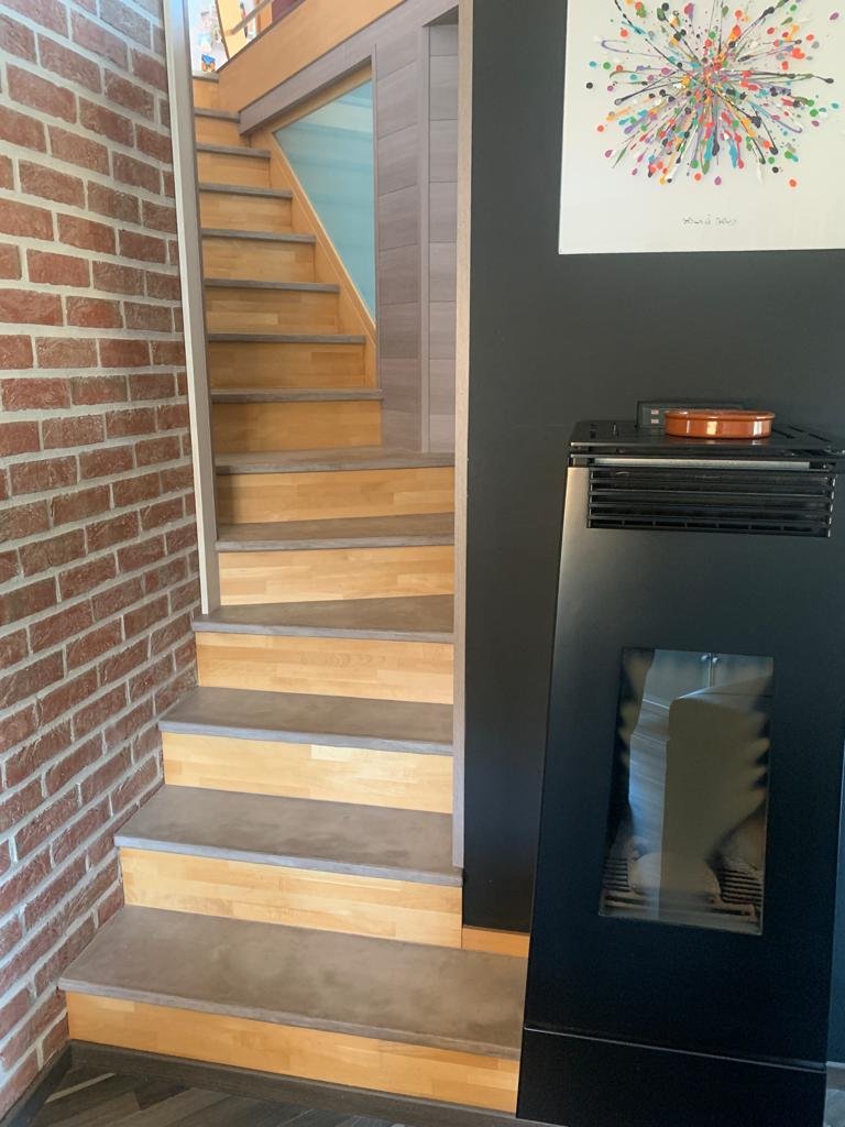 Rénovation escalier avec du mortex photo apres